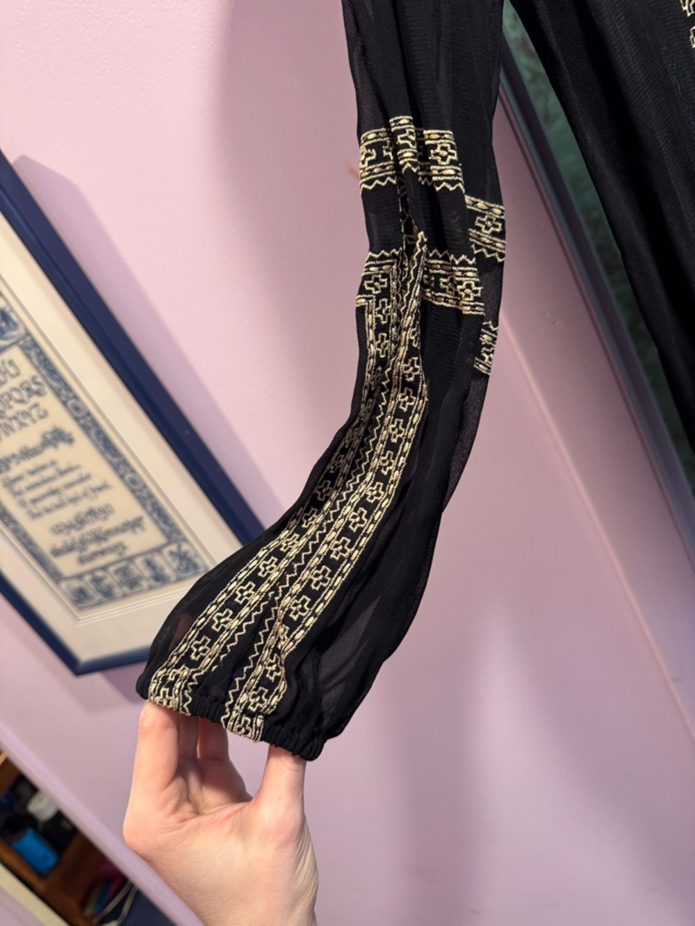 Tolani Black Tunic Dress Size XL with Gold Embroidery - Picture 5 of 8